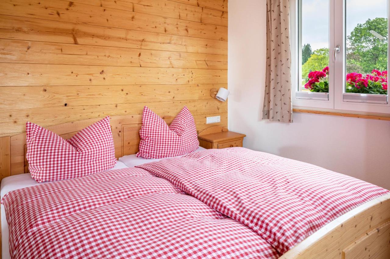 Gaestehaus Steiert Fewo Kuhbergblick Lenzkirch Extérieur photo